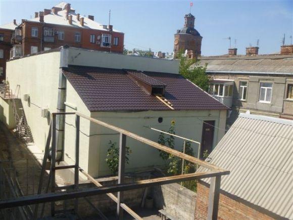 У кінотеатрі «Родина» ремонт. Уже утеплили дах, лагодять глядацьку залу, фото №1 на сайті 20minut.ua