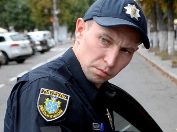 Патрульні оформляють постанови з новим обладнанням за 5 хвилин на сайті vsim.ua Патрульні оформляють постанови з новим обладнанням за 5 хвилин, фото №3 на сайті vsim.ua