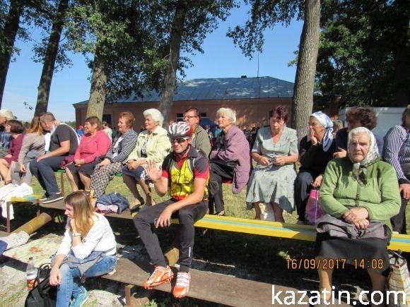 Чешські громади зі всієї України з'їхались в Миколаївку (фоторепортаж) на сайті 20minut.ua Чешські громади зі всієї України з'їхались в Миколаївку (фоторепортаж), фото №54 на сайті 20minut.ua