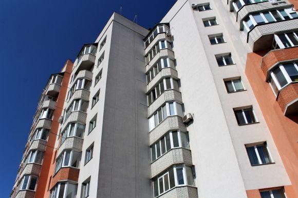 «Балерина злітає з 10-поверхівки». Новий мурал на Келецькій, фото №1 на сайті 20minut.ua