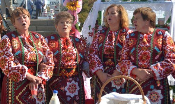 Хлібний тризуб і креативні фотозони: якою була виставка «Агро-Поділля 2017» (ФОТО), фото №22 на сайті vsim.ua