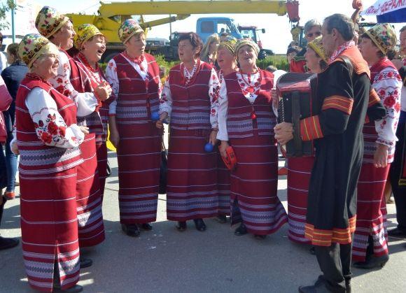 Хлібний тризуб і креативні фотозони: якою була виставка «Агро-Поділля 2017» (ФОТО), фото №20 на сайті vsim.ua
