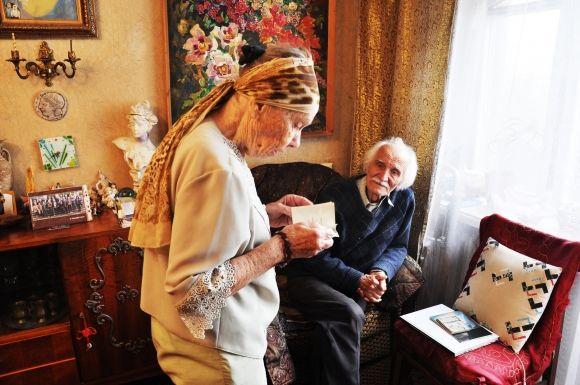 Хто тут живе?  Мешканці будинку з вишивкою, які створили пам’ятник Мюнхгаузену, фото №5 на сайті vsim.ua