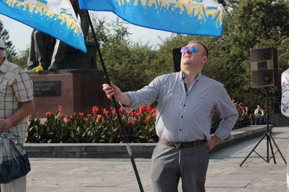 Саакашвілі у Вінниці: одні скандували "Міша!", інші кричали "Ганьба!", фото №2 на сайті 20minut.ua