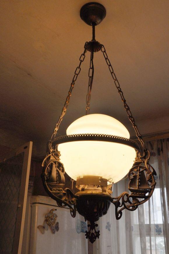 Хто тут живе?  Мешканці будинку з вишивкою, які створили пам’ятник Мюнхгаузену, фото №11 на сайті vsim.ua