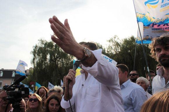 Саакашвілі у Вінниці: одні скандували "Міша!", інші кричали "Ганьба!", фото №10 на сайті 20minut.ua