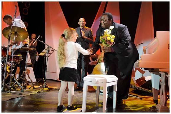 «Чорний» джаз і культовий Сайрус Честнат — у неділю у Вінниці на сайті 20minut.ua «Чорний» джаз і культовий Сайрус Честнат — у неділю у Вінниці, фото №11 на сайті 20minut.ua