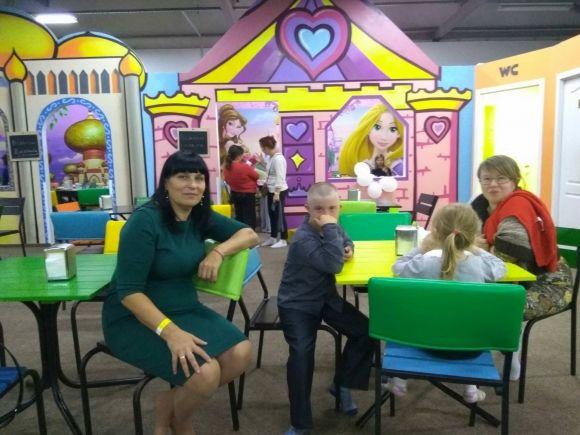 Фото дня: для "сонячних" дітей та дітей з аутизмом зробили свято, фото №1 на сайті 20minut.ua