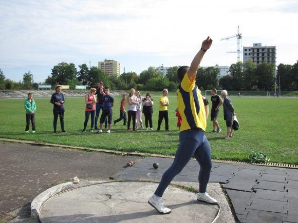 У Житомирі пройшов кубок області з легкої атлетики серед осіб з обмеженими фізичними можливостями, фото №1 на сайті 20minut.ua