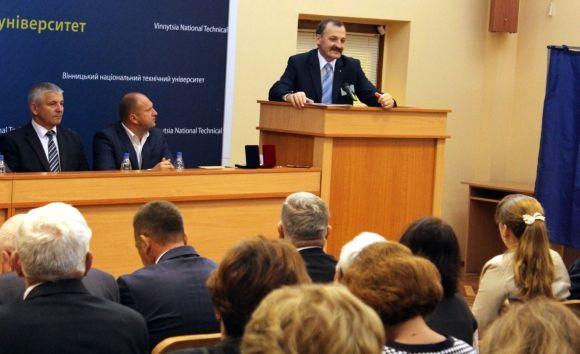 В технічний університет з'їхалися екологи зі всієї України.  Розпочалися пленарні виступи., фото №2 на сайті 20minut.ua