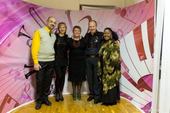 Главные «байки» VINNYTSIA JAZZFEST: костюм Гараняна и ведро для игры на сайті 20minut.ua Главные «байки» VINNYTSIA JAZZFEST: костюм Гараняна и ведро для игры, фото №6 на сайті 20minut.ua