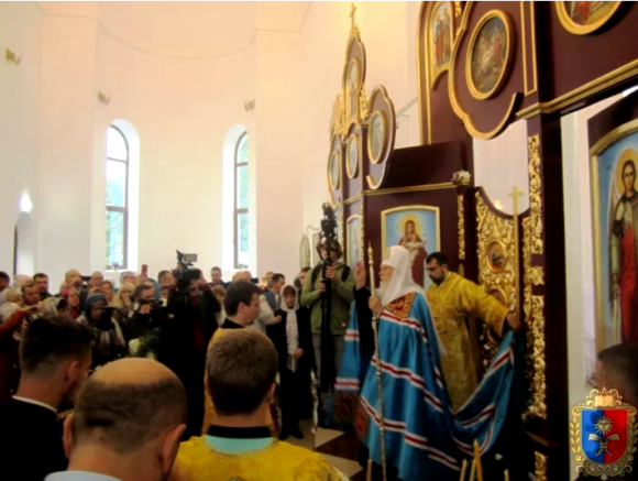 Патріарх Філарет освятив храм на Тернопільській, фото №4 на сайті vsim.ua