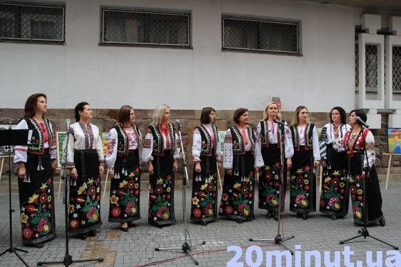 "У мене химерне відчуття, коли бачу цей пам`ятник", - донька Ігоря Ґерети згадує батька, фото №2 на сайті 20minut.ua