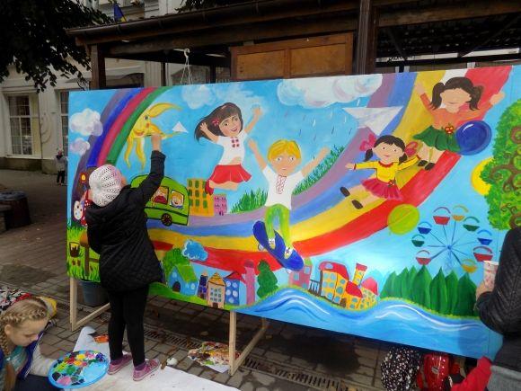 На Проскурівській Хмельницький малювали, фото №2 на сайті vsim.ua