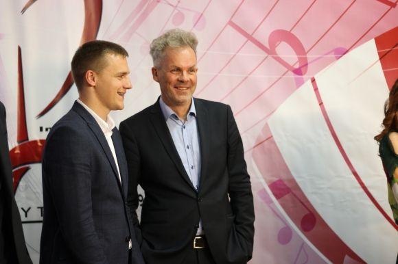 JAZZFEST: один джазмен «довів» до сліз, інші — витягнули танцювати півзали на сайті 20minut.ua JAZZFEST: один джазмен «довів» до сліз, інші — витягнули танцювати півзали, фото №16 на сайті 20minut.ua