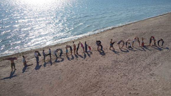 Тернопільські танцюристи: складати тілами слово "Тернопіль" - це вже наша традиція, фото №1 на сайті 20minut.ua
