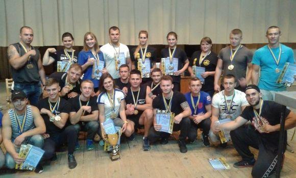 Козятинські армспортсмени змагалися у Немирові на сайті 20minut.ua Козятинські армспортсмени змагалися у Немирові, фото №12 на сайті 20minut.ua