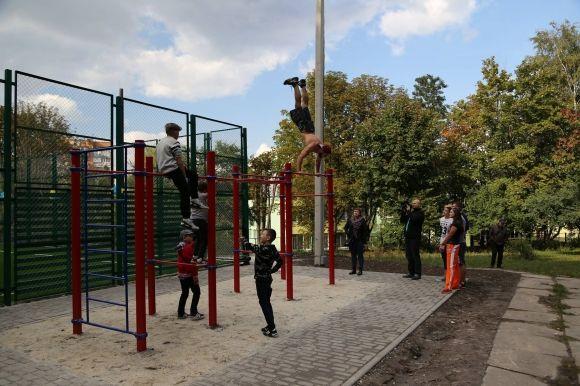 На Тернопільській відкрили спортивний майданчик на сайті vsim.ua На Тернопільській відкрили спортивний майданчик, фото №6 на сайті vsim.ua