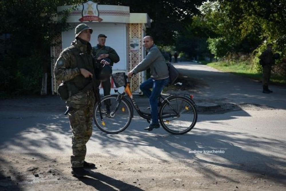 "Ось так виглядає ад!" — фотограф зняв моменти вибуху і Калинівку на сайті 20minut.ua "Ось так виглядає ад!" — фотограф зняв моменти вибуху і Калинівку, фото №1 на сайті 20minut.ua
