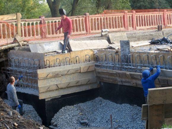 Ремонт Старокостянтинівського мосту: що зробили і коли можуть відкрити, фото №4 на сайті vsim.ua