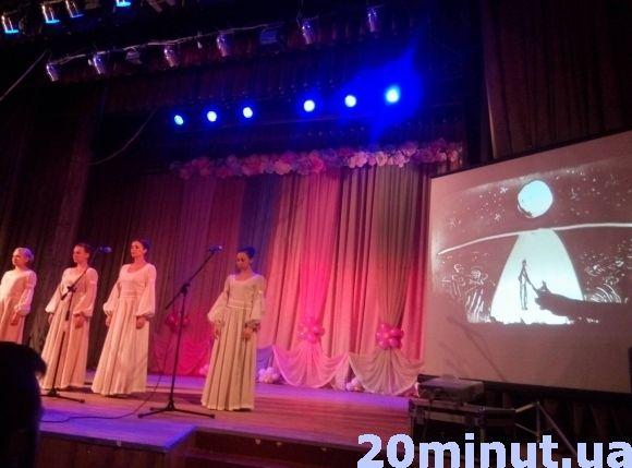 Працівників освіти Кам`янця привітали з професійним святом на сайті 20minut.ua Працівників освіти Кам`янця привітали з професійним святом, фото №6 на сайті 20minut.ua