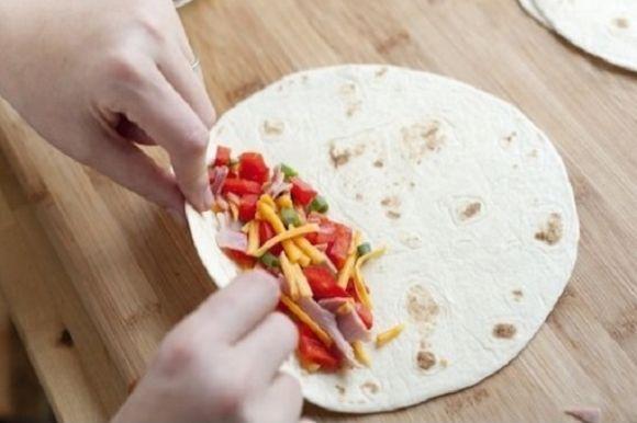 Швидкий сніданок мексиканської кухні: як приготувати енчіладас, фото №1 на сайті vsim.ua