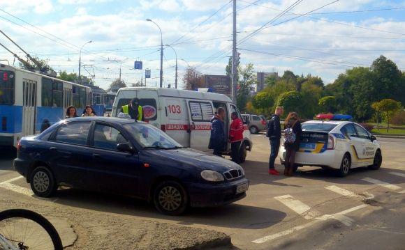 «Копи» впіймали таксиста «під кайфом». І купили тест, щоб його освідувати на сайті 20minut.ua «Копи» впіймали таксиста «під кайфом». І купили тест, щоб його освідувати, фото №3 на сайті 20minut.ua