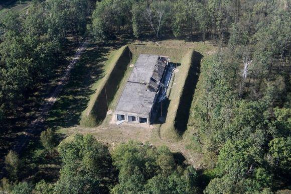 Що залишилося на території згорілих калинівських складів. ФОТО із висоти на сайті 20minut.ua Що залишилося на території згорілих калинівських складів. ФОТО із висоти, фото №4 на сайті 20minut.ua