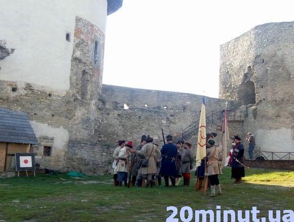 “Schola millitariа-2017”: як 120 реконструкторів повертали Кам`янець у 17 століття на сайті 20minut.ua “Schola millitariа-2017”: як 120 реконструкторів повертали Кам`янець у 17 століття, фото №8 на сайті 20minut.ua