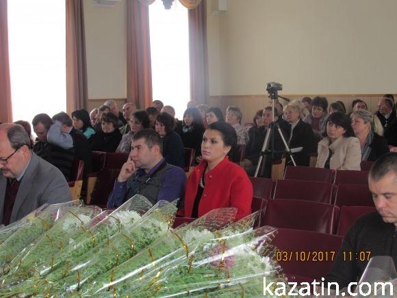 Чиновники організували і відзначили День Подяки (ОНОВЛЕНО) на сайті 20minut.ua Чиновники організували і відзначили День Подяки (ОНОВЛЕНО), фото №3 на сайті 20minut.ua