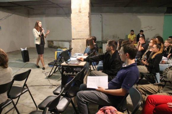 Молодь в “Квадраті” буде безкоштовно навчатися , шукати роботу і розважатись на сайті 20minut.ua Молодь в “Квадраті” буде безкоштовно навчатися , шукати роботу і розважатись, фото №1 на сайті 20minut.ua