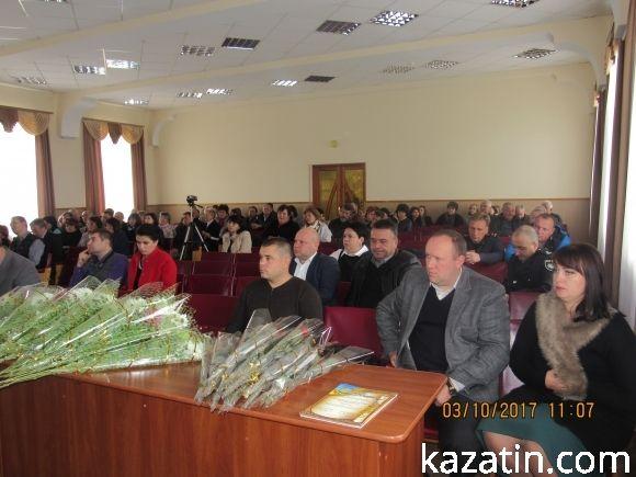 Чиновники організували і відзначили День Подяки (ОНОВЛЕНО) на сайті 20minut.ua Чиновники організували і відзначили День Подяки (ОНОВЛЕНО), фото №2 на сайті 20minut.ua