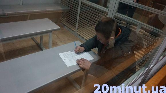 Василь Гнатюк перебуватиме під вартою до 30 листопада (оновлено) на сайті 20minut.ua Василь Гнатюк перебуватиме під вартою до 30 листопада (оновлено), фото №8 на сайті 20minut.ua