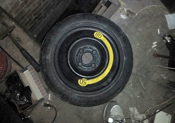 Затримали раніше судимих чоловіків, які обкрадали автівки хмельничан, фото №2 на сайті vsim.ua