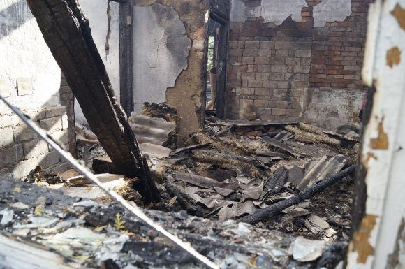 Репортаж з-під Калинівки: «Гради» в городі і потрощені будівлі на сайті 20minut.ua Репортаж з-під Калинівки: «Гради» в городі і потрощені будівлі, фото №11 на сайті 20minut.ua