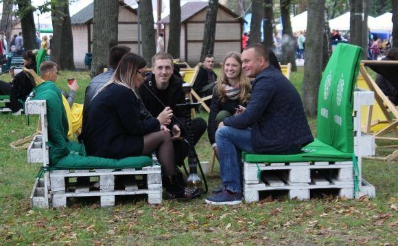 Як проходить «Vinnytsia Food Weekend»: «кілометрові» черги за делікатесами на сайті 20minut.ua Як проходить «Vinnytsia Food Weekend»: «кілометрові» черги за делікатесами, фото №35 на сайті 20minut.ua