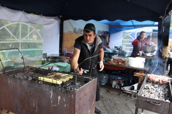 Як проходить «Vinnytsia Food Weekend»: «кілометрові» черги за делікатесами на сайті 20minut.ua Як проходить «Vinnytsia Food Weekend»: «кілометрові» черги за делікатесами, фото №24 на сайті 20minut.ua