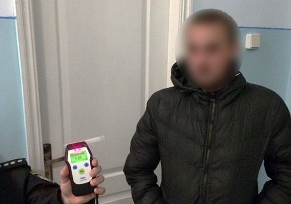 Водій, який  у Теофіполі збив велосипедиста та втік, може сісти на 3 роки, фото №1 на сайті vsim.ua