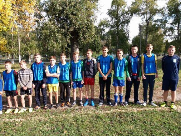 Вернигородоцькі школярі перемогли на зональних змаганнях з футболу на сайті 20minut.ua Вернигородоцькі школярі перемогли на зональних змаганнях з футболу, фото №1 на сайті 20minut.ua