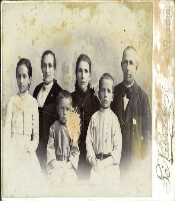 Новини Вінниці - фото з Як виглядали вінничани 100 років тому (ФОТО) Як виглядали вінничани 100 років тому (ФОТО), фото №10 на сайті 20minut.ua