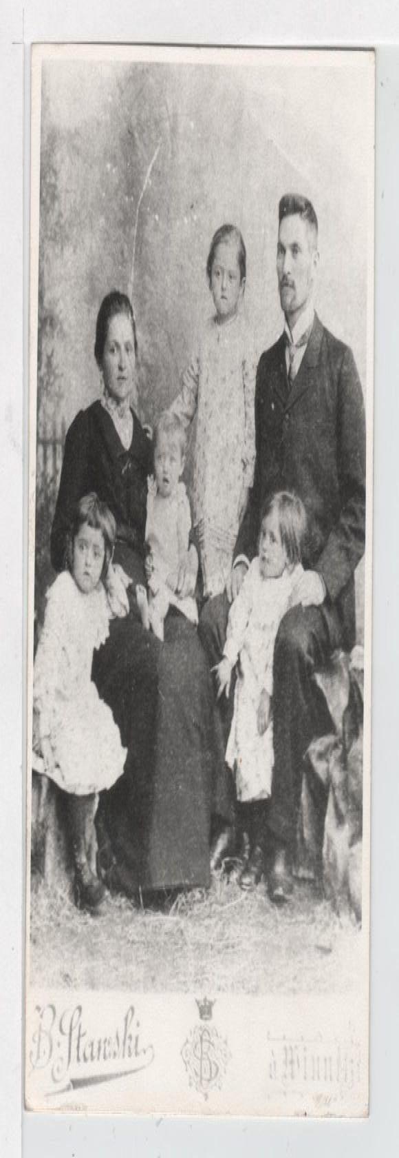 Новини Вінниці - фото з Як виглядали вінничани 100 років тому (ФОТО) Як виглядали вінничани 100 років тому (ФОТО), фото №4 на сайті 20minut.ua