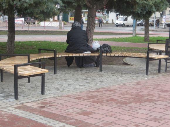 Біля залізничного вокзалу засвітився пішохідний фонтан. Коли він працюватиме на сайті vsim.ua Біля залізничного вокзалу засвітився пішохідний фонтан. Коли він працюватиме, фото №2 на сайті vsim.ua
