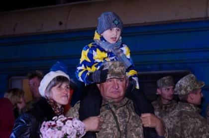 Зi східного фронту повернулися бійці тернопільської артилерійської бригади, фото №3 на сайті 20minut.ua