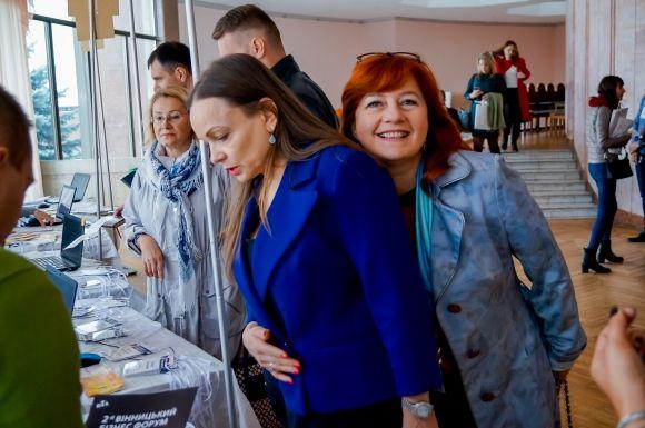 Новини Вінниці - фото з На Вінницькому бізнес-форумі обговорювали, як примусити інтернет працювати на власну справу На Вінницькому бізнес-форумі обговорювали, як примусити інтернет працювати на власну справу, фото №20 на сайті 20minut.ua