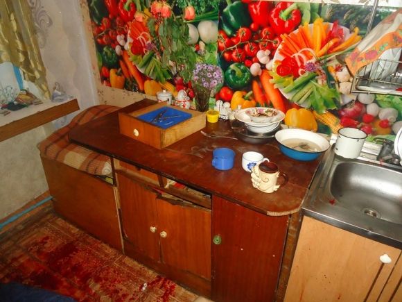 Вбивство у Славуті: жінка зарізала чоловіка на сайті vsim.ua Вбивство у Славуті: жінка зарізала чоловіка, фото №1 на сайті vsim.ua