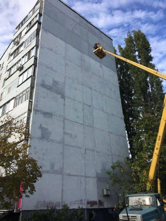 На Миколаївщині на фасаді багатоповерхівки малюють «Берегиню» тернопільського художника, фото №2 на сайті 20minut.ua