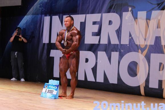 Міжнародний турнір з бодібілдингу: Міжнародний турнір з бодібілдингу: