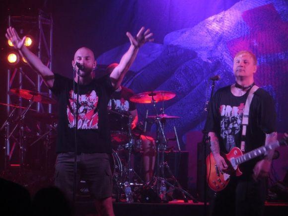 Новини Хмельницького - фото з "BRUTTO" - щоб було круто": білоруські рокери порвали зал бронебійними хітами "BRUTTO" - щоб було круто": білоруські рокери порвали зал бронебійними хітами, фото №6 на сайті vsim.ua