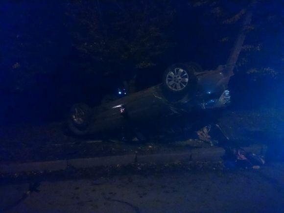 На Прибузькій "Renault " злетів з дороги та перекинувся, фото №1 на сайті vsim.ua