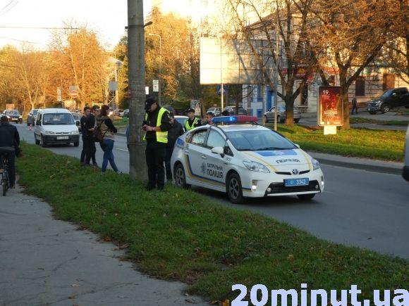 На Крушельницької 19-річний водій збив на пішохідному переході 10-річного хлопчика на сайті 20minut.ua На Крушельницької 19-річний водій збив на пішохідному переході 10-річного хлопчика, фото №1 на сайті 20minut.ua